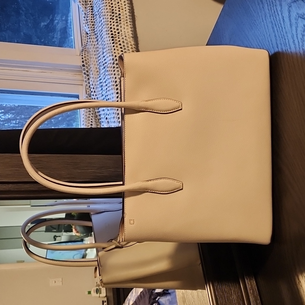 Kate Spade Purse - Picture 2 of 4